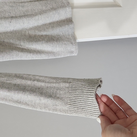 Grey and black sweater - Picture 4 of 8